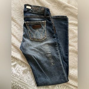 Wrangler Retro Mae Mid-rise size 7/8x32